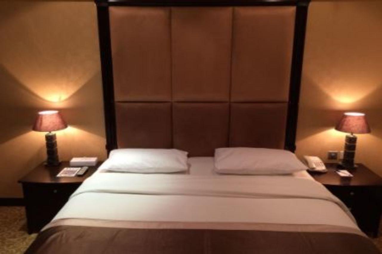 London Suites Hotel Dubai Dış mekan fotoğraf